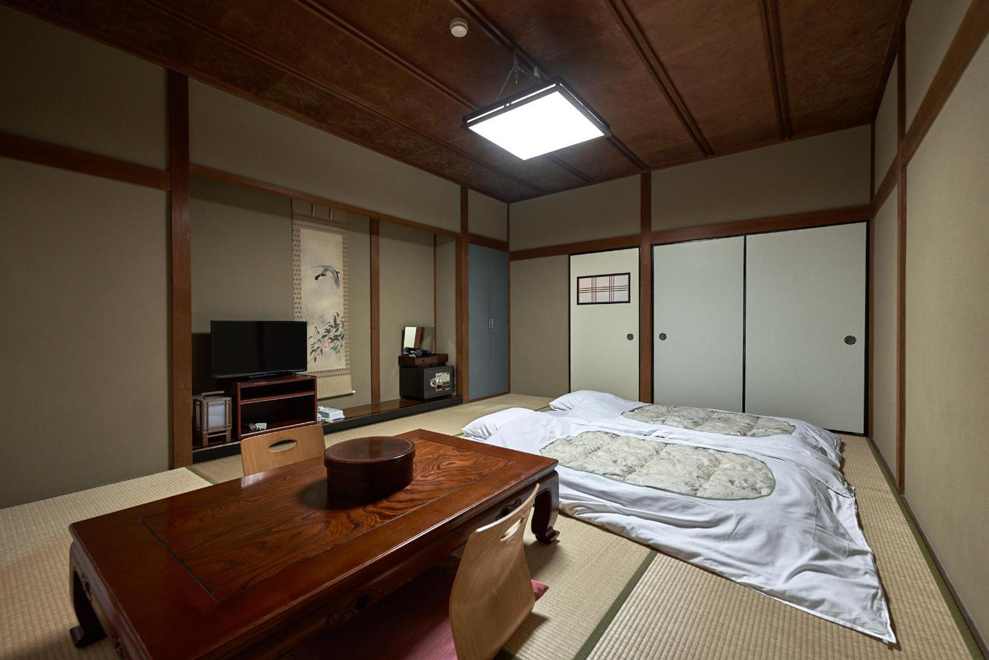 Ryokan Yamamuro Kanazawa Habitación foto