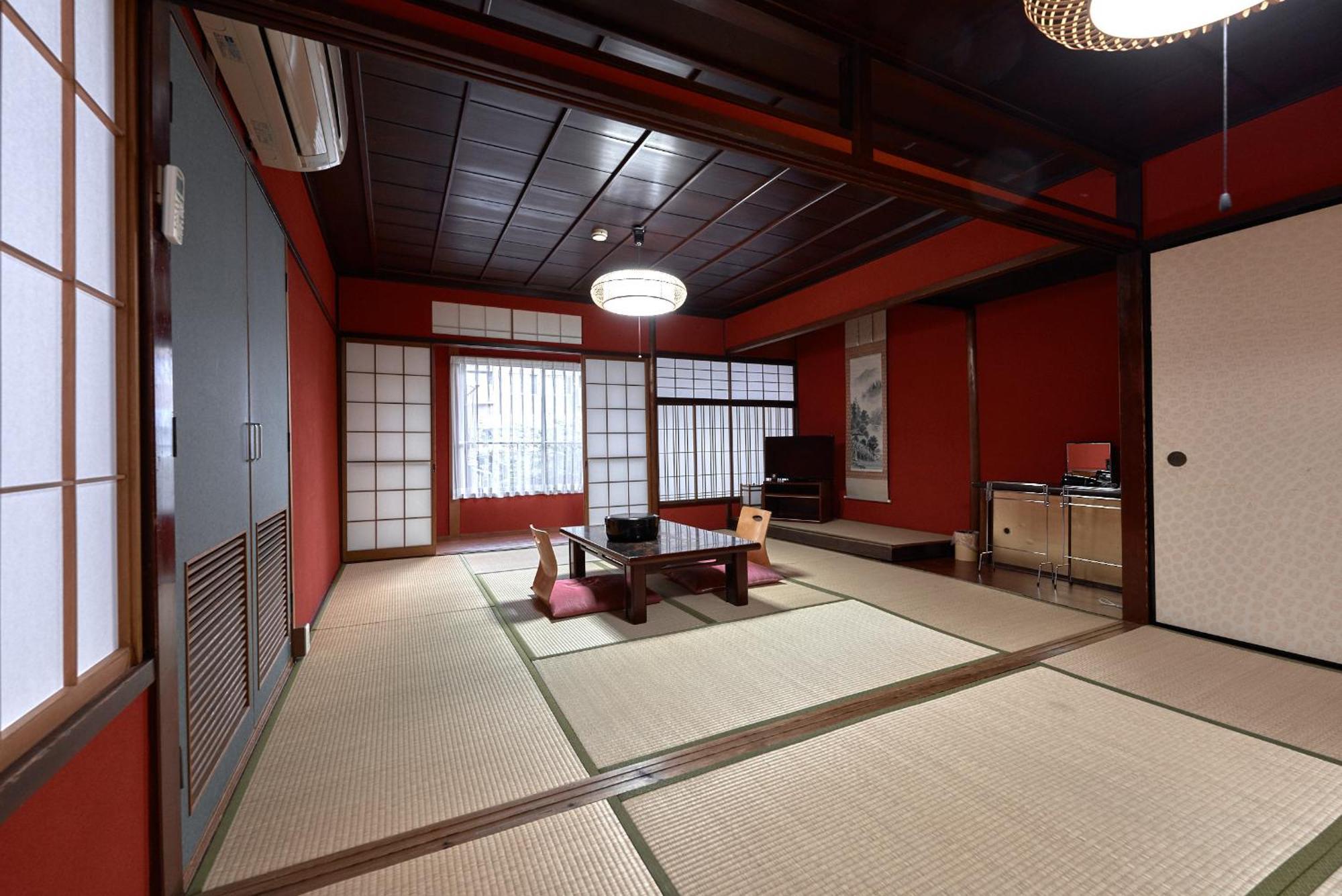Ryokan Yamamuro Kanazawa Habitación foto