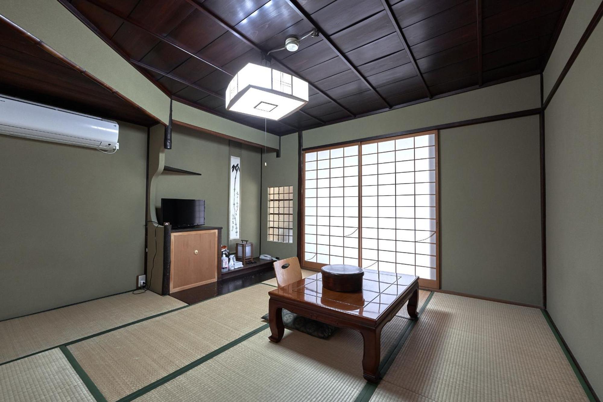 Ryokan Yamamuro Kanazawa Habitación foto